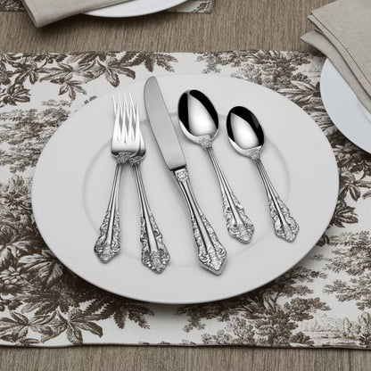 Wallace Antique Baroque Flatware Set